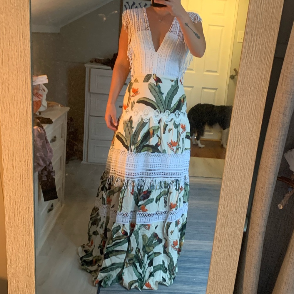 Patbo tropical printed maxi